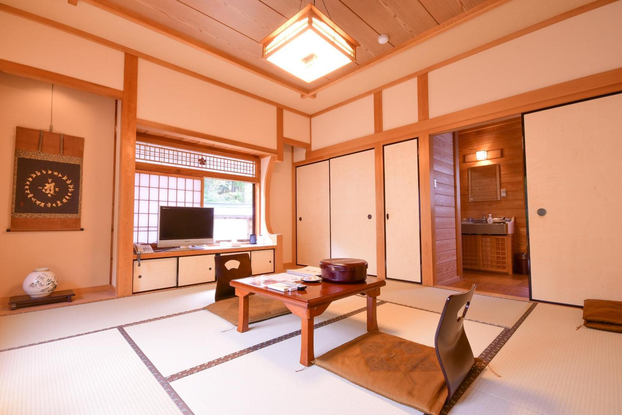 Koyasan Shukubo Saizenin Hotel Bagian luar foto