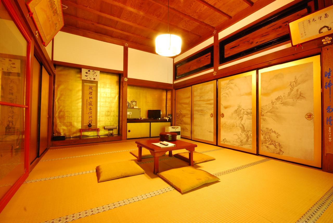 Koyasan Shukubo Saizenin Hotel Bagian luar foto
