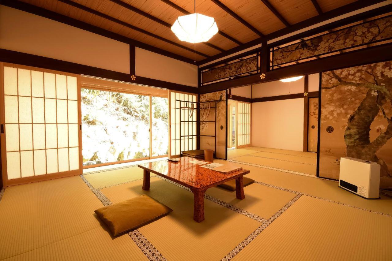 Koyasan Shukubo Saizenin Hotel Bagian luar foto